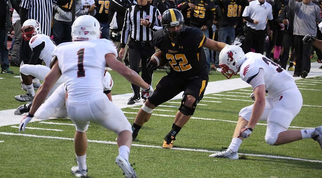 Marshall Musil Football FHSU Athletics